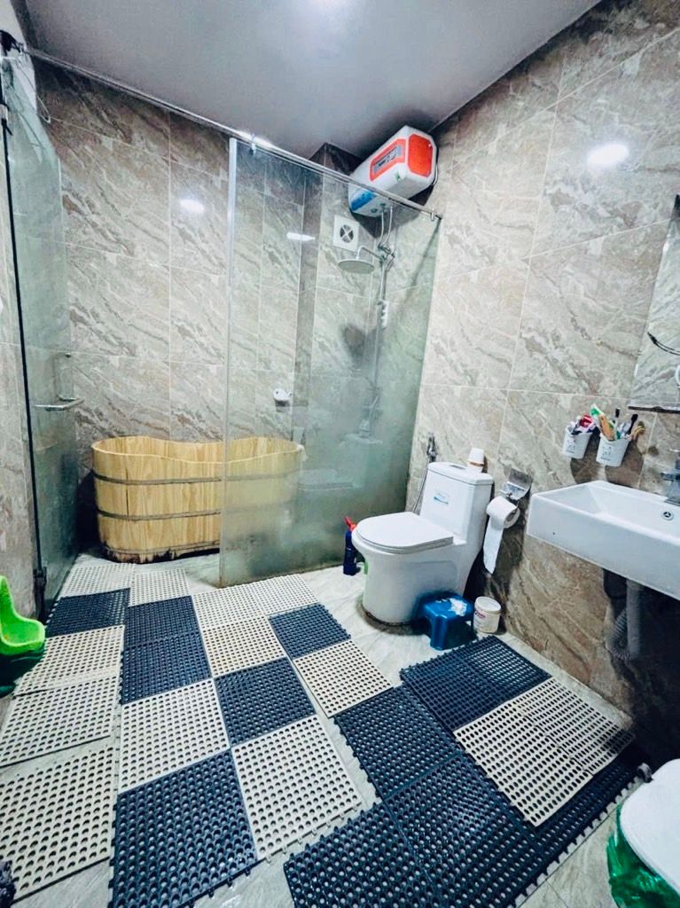 Bán nhà Sở Thượng - diện tích 31m2 5 tầng - Nhà đẹp đầy đủ nội thất - giá 7,7 tỷ