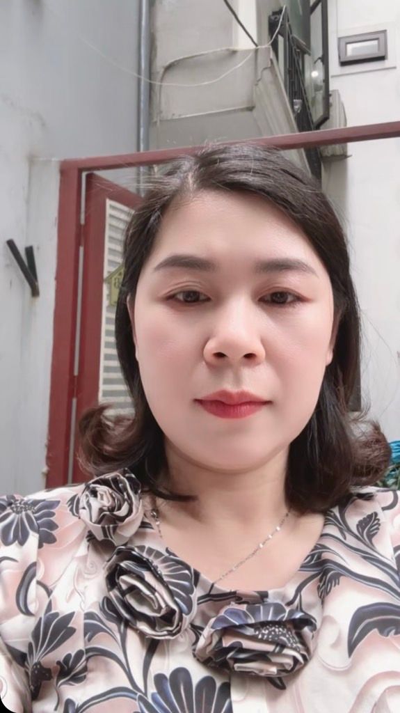 Bán nhà Sở Thượng - diện tích 31m2 5 tầng - Nhà đẹp đầy đủ nội thất - giá 7,7 tỷ