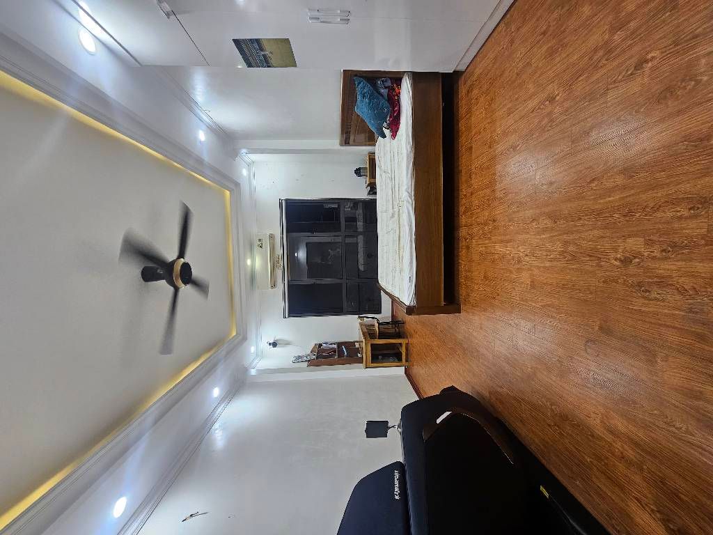 Bán nhà Trường Chinh - diện tích 42.2m2 6 tầng - Nhà đẹp, nội thất gỗ ấn tượng - giá 14,8 tỷ