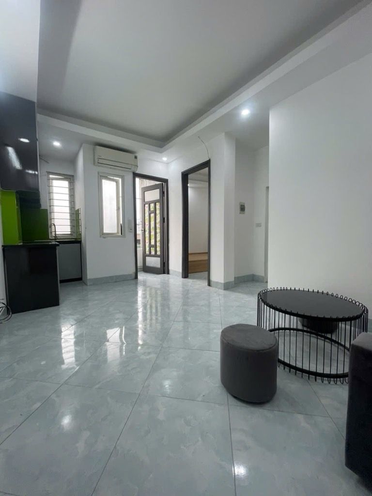 Bán nhà Văn Hương - diện tích 47m2 6 tầng - Căn hộ 2 ngủ rộng thoáng - giá 2,35 tỷ