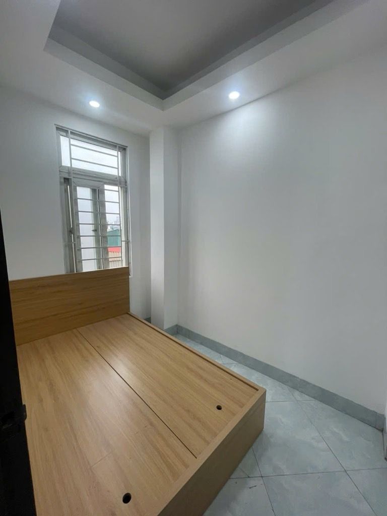 Bán nhà Văn Hương - diện tích 47m2 6 tầng - Căn hộ 2 ngủ rộng thoáng - giá 2,35 tỷ