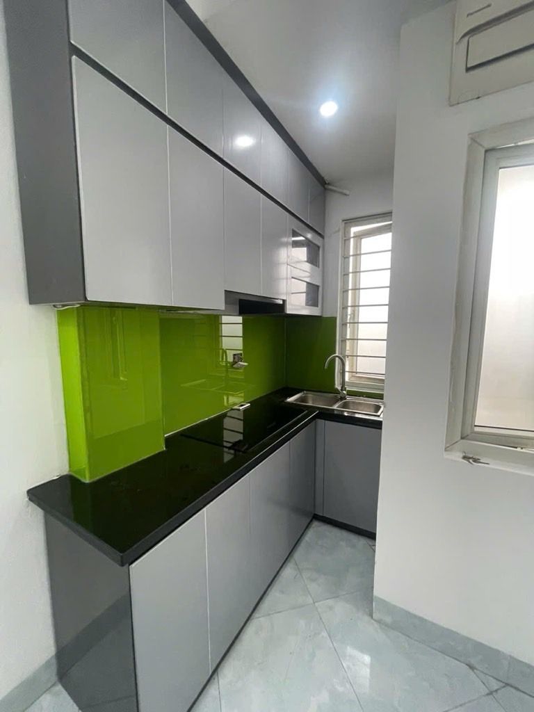 Bán nhà Văn Hương - diện tích 47m2 6 tầng - Căn hộ 2 ngủ rộng thoáng - giá 2,35 tỷ