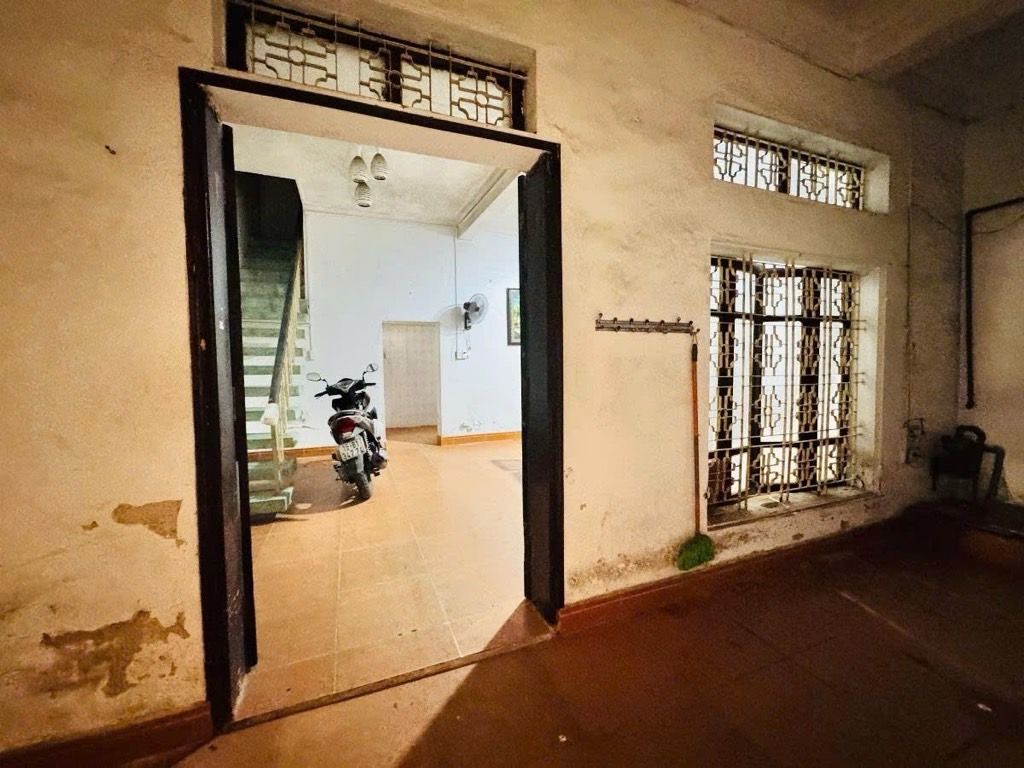 Bán nhà Xã Đàn - diện tích 51m2 3 tầng - Lô góc thoáng sáng - giá 15,9 tỷ