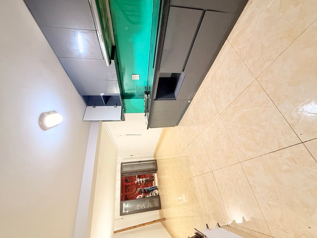 Bán nhà Giáp Nhin - diện tích 32m2 4 tầng - GẦN Ô TÔ - TIỆN ÍCH ĐỦ ĐƯỜNG - giá 7,9 tỷ