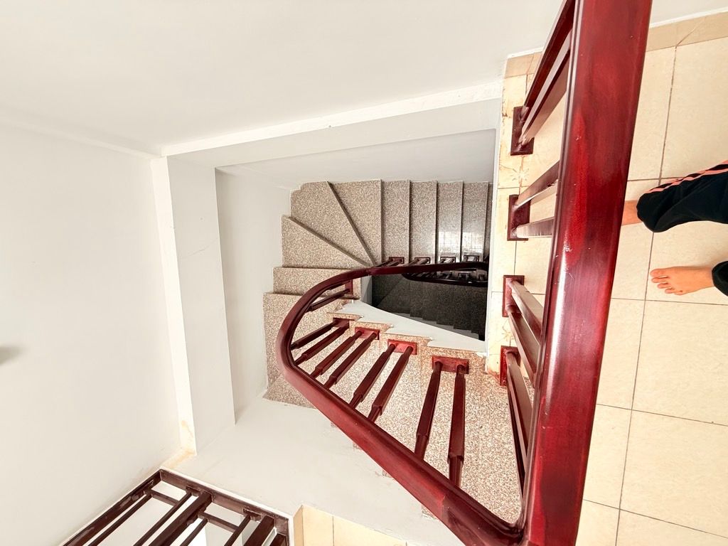 Bán nhà Giáp Nhin - diện tích 32m2 4 tầng - GẦN Ô TÔ - TIỆN ÍCH ĐỦ ĐƯỜNG - giá 7,9 tỷ