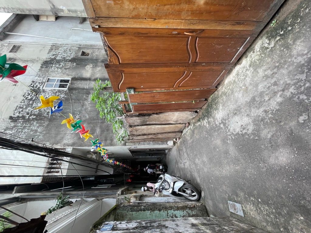 Bán nhà Tôn Thất Tùng - diện tích 50m2 1 tầng - Mảnh đất vàng còn sót lại TT Đống Đa - giá 9,5 tỷ