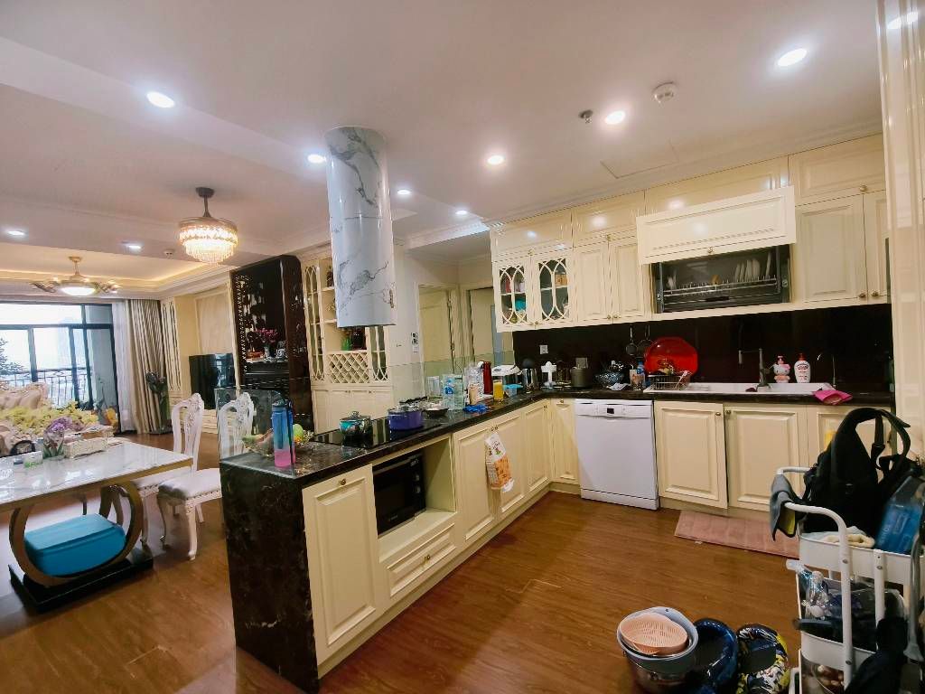 Bán nhà Nguyễn Trãi - diện tích 112.9m2 1 tầng - Đẳng cấp sống thượng lưu - giá 18,5 tỷ