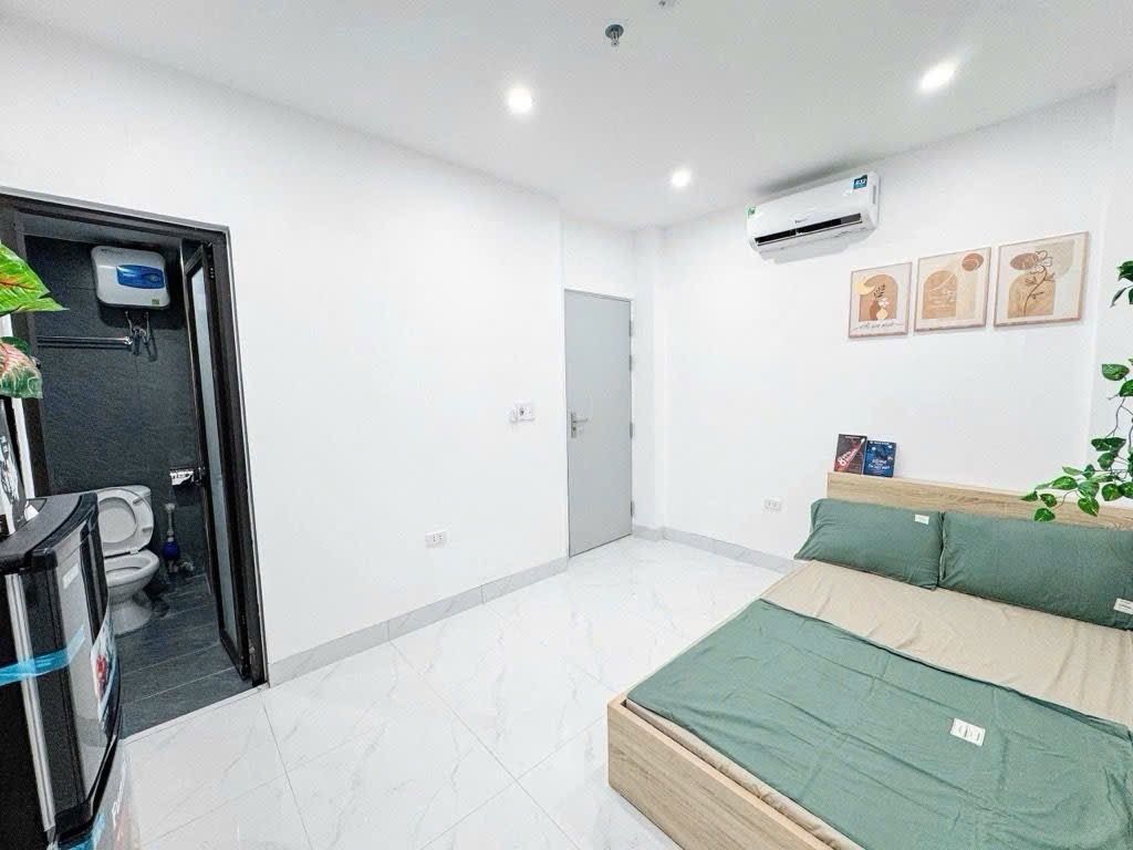 Bán nhà Khương Đình - diện tích 54m2 6 tầng - Thang máy, tổng 14 phòng khép kín - giá 15,9 tỷ