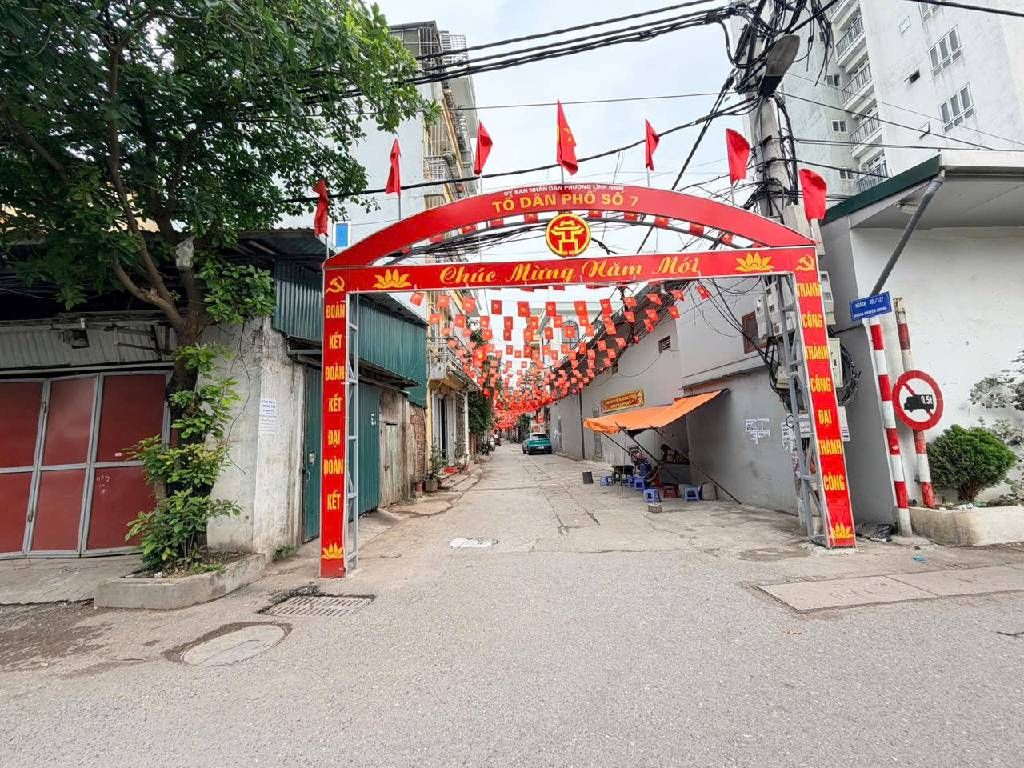 Bán nhà Khuyến Lương - diện tích 40m2 6 tầng - Lô góc - giá 9,5 tỷ