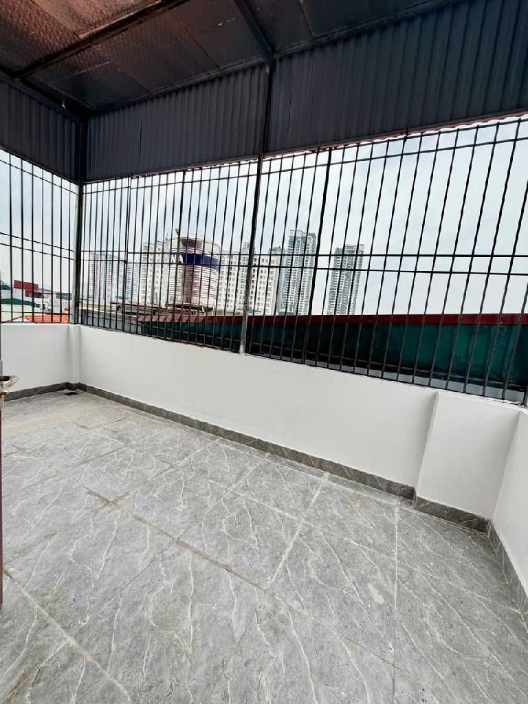 Bán nhà Khuyến Lương - diện tích 40m2 6 tầng - Lô góc - giá 9,5 tỷ