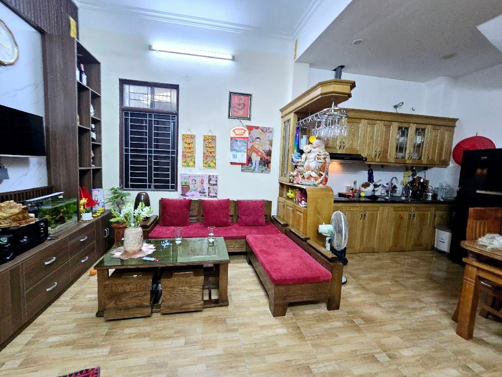 Bán nhà Nam Dư - diện tích 58m2 4 tầng - ô tô tránh - giá 12 tỷ