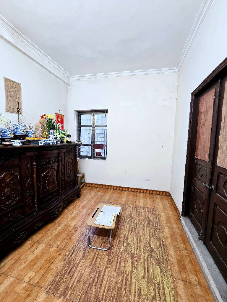 Bán nhà Nam Dư - diện tích 58m2 4 tầng - ô tô tránh - giá 12 tỷ