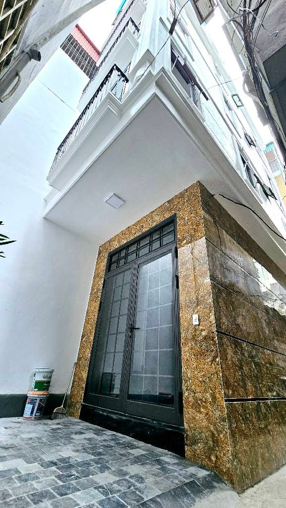 Bán nhà Ngõ Trại Cá - diện tích 31m2 6 tầng - Lô góc, thang máy - giá 9,9 tỷ