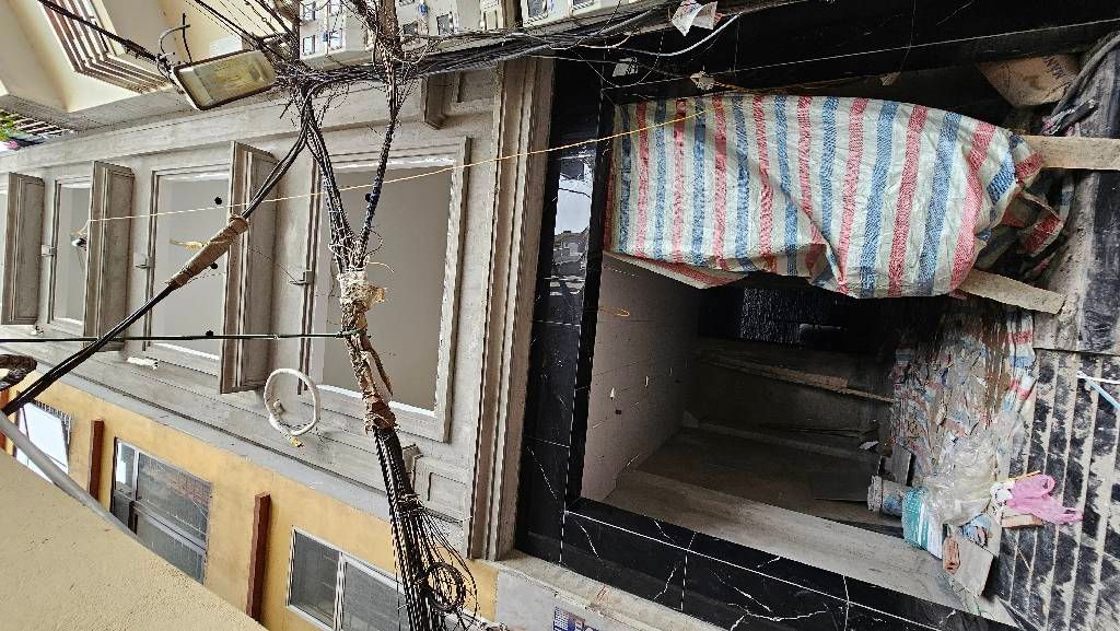 Bán nhà Định Công Thượng - diện tích 41,4m2 7 tầng - thang máy - giá 11,9 tỷ