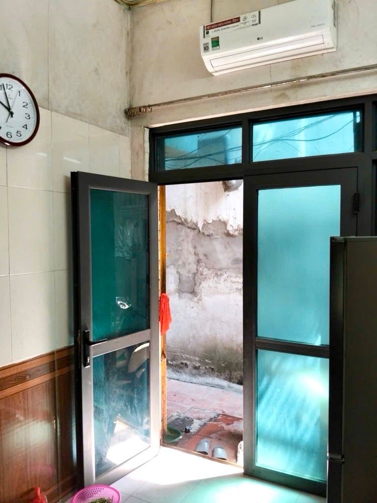 Bán nhà Đê Tô Hoàng - diện tích 16m2 3 tầng - Mặt phố, giá 3,1 tỷ