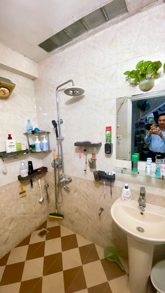 Bán nhà Ngõ Gốc Đề - diện tích 36,3m2 3 tầng - Hiếm, tầm tiền, trung tâm Hoàng Mai giá 7,0 tỷ