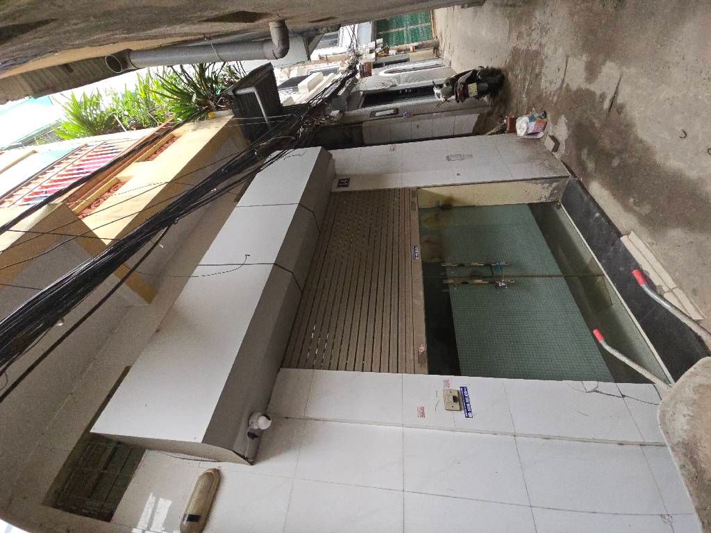 Bán nhà Đê Trần Khát Chân - diện tích 32,9m2 4 tầng - Mặt ngõ thông, vị trí trung tâm - giá 8,8 tỷ