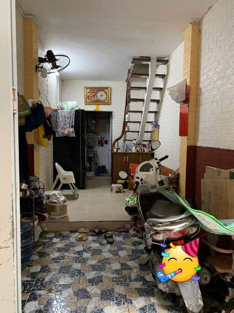 Bán nhà Định Công Thượng - diện tích 20m2 3 tầng - nhà nhỏ tiền ở ngay - giá 1,9 tỷ
