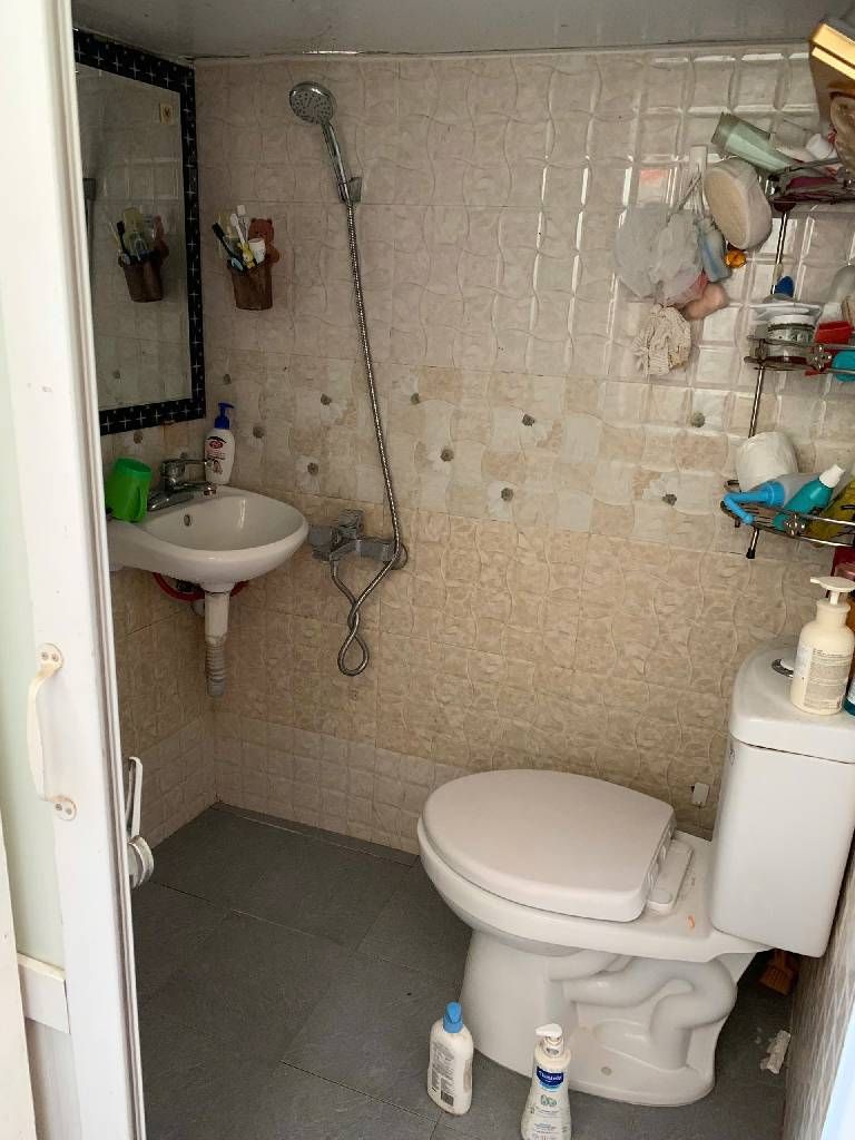 Bán nhà Định Công Thượng - diện tích 20m2 3 tầng - nhà nhỏ tiền ở ngay - giá 1,9 tỷ