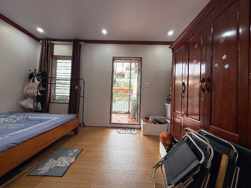 Bán nhà Bùi Xương Trạch - diện tích 50.3m2 3 tầng - Nhà đẹp mới ở luôn - giá 6 tỷ