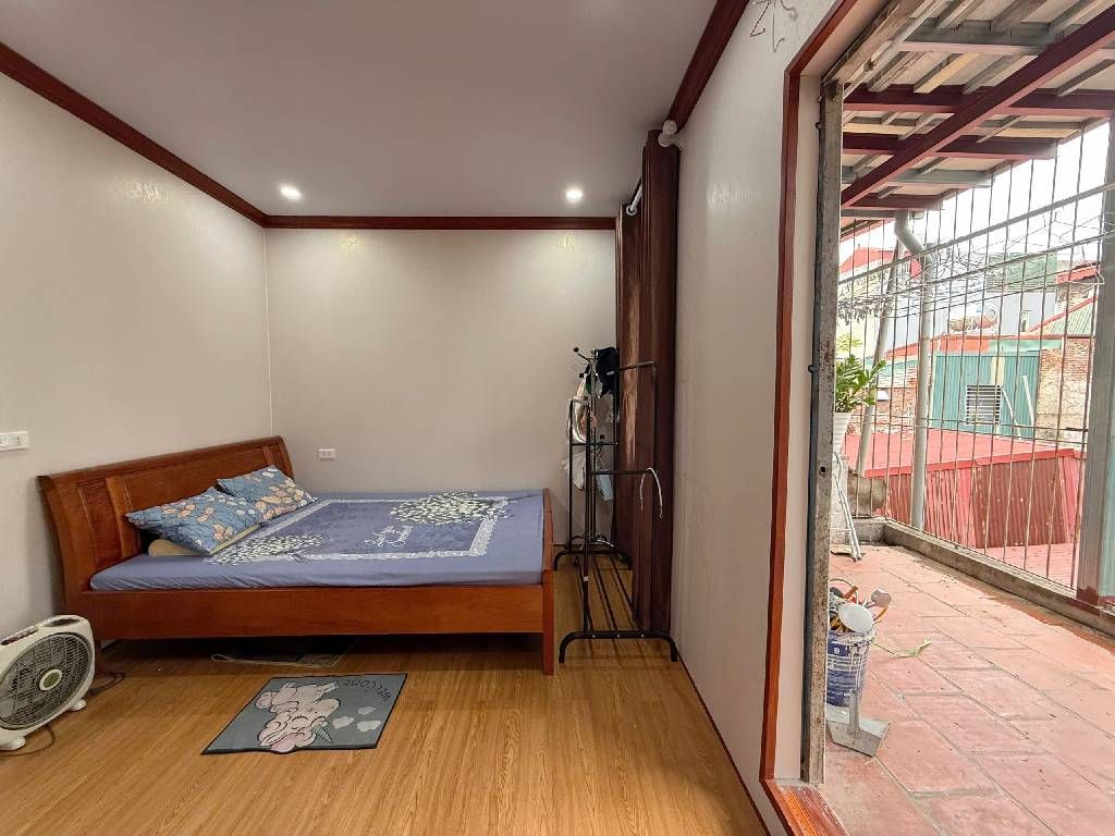 Bán nhà Bùi Xương Trạch - diện tích 50.3m2 3 tầng - Nhà đẹp mới ở luôn - giá 6 tỷ