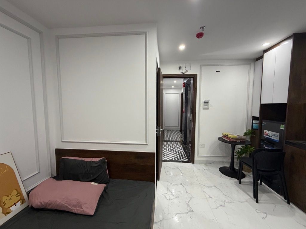 Bán nhà Thịnh Quang - diện tích 64m2 7 tầng - Thang máy - giá 23,8 tỷ