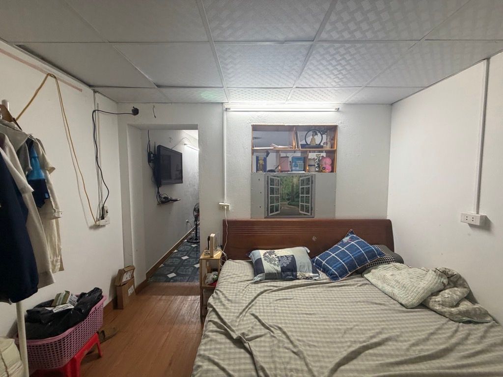 Bán nhà Trại Găng - diện tích 24m2 2 tầng - Hai mặt thoáng - giá 3,2 tỷ