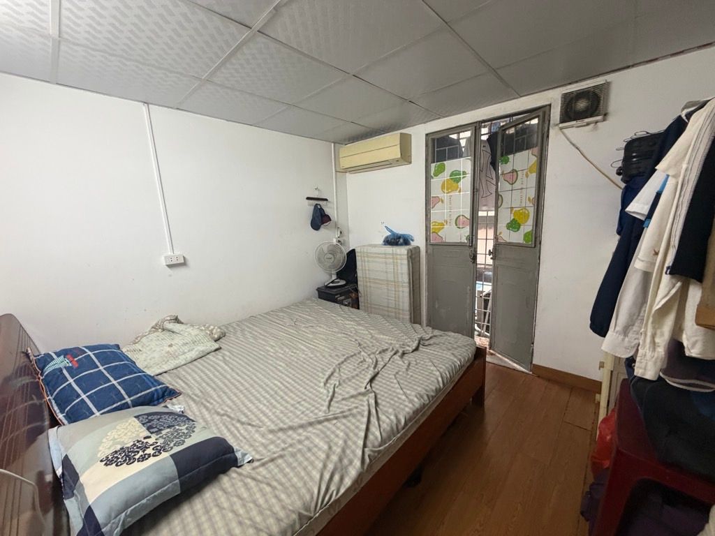 Bán nhà Trại Găng - diện tích 24m2 2 tầng - Hai mặt thoáng - giá 3,2 tỷ