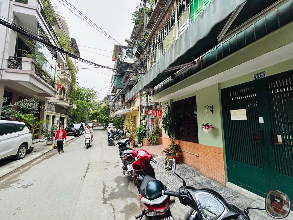 Bán nhà Đặng Văn Ngữ - diện tích 29,8m2 1 tầng - Mặt ngõ ô tô kinh doanh - giá 6,6 tỷ