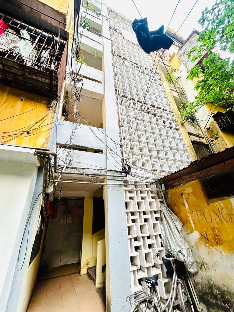 Bán nhà Lò Đúc - diện tích 50m2 1 tầng - Tập thể Viện Kiến Trúc - giá 3,65 tỷ