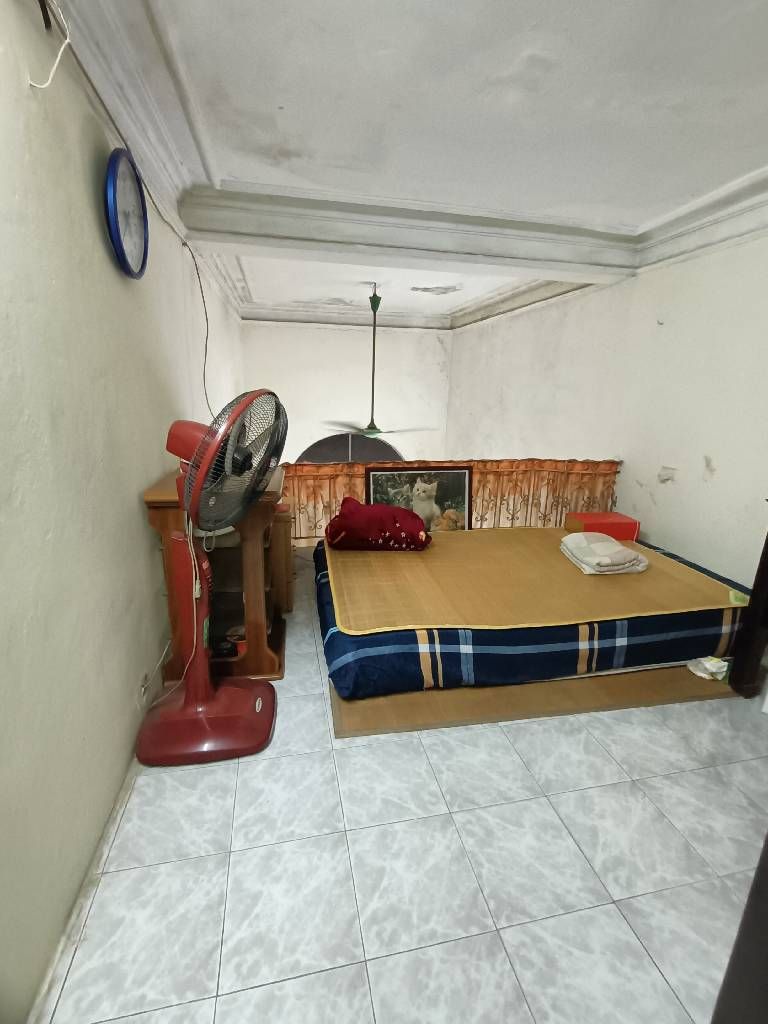 Bán nhà Kiến Thiết - diện tích 37.5m2 2 tầng - Lô góc, ô tô sát nhà - giá 0 tỷ