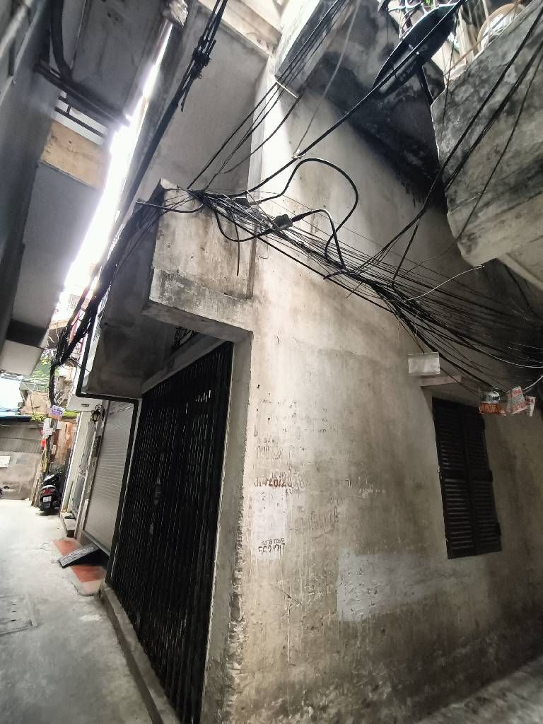 Bán nhà Kiến Thiết - diện tích 37.5m2 2 tầng - Lô góc, ô tô sát nhà - giá 0 tỷ