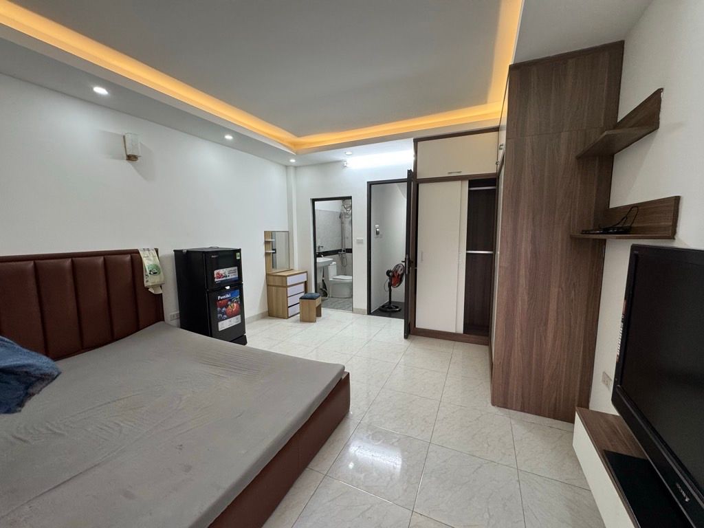 Bán nhà Thanh Lân - diện tích 35.2m2 5 tầng - Nhà đẹp 5 tầng 3 ngủ 4 wc - giá 8 tỷ