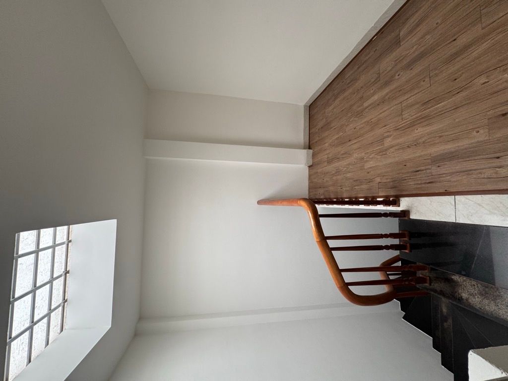 Bán nhà Thanh Lân - diện tích 35.2m2 5 tầng - Nhà đẹp 5 tầng 3 ngủ 4 wc - giá 8 tỷ