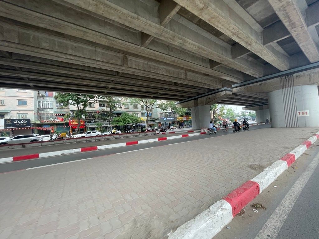 Bán nhà Bắc Linh Đàm - diện tích 77.7m2 7 tầng - Cực hiếm, giá 5,8 tỷ