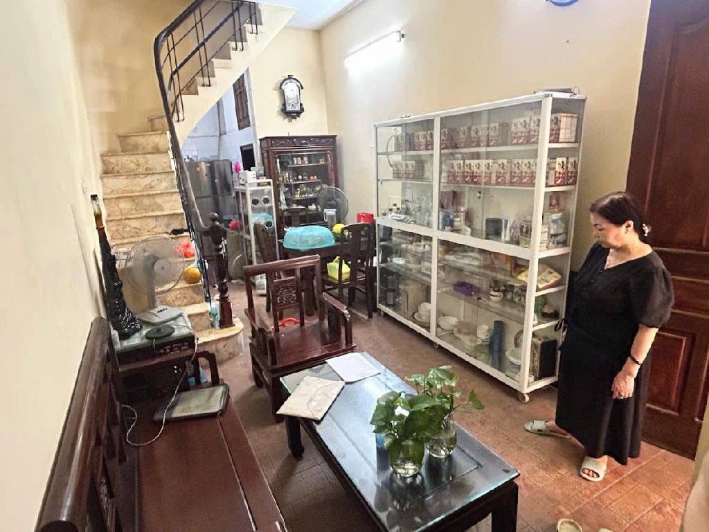 Bán nhà Hồ Đắc Di - diện tích 32m2 4 tầng - Ô TÔ TRÁNH - giá 14,3 tỷ