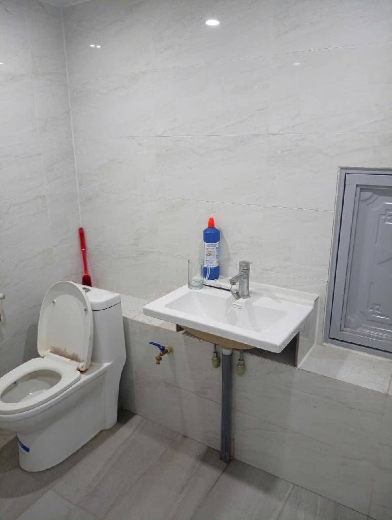 Bán nhà Chùa Bộc - diện tích 75m2 2 tầng - Ô tô đỗ chân tòa nhà - giá 5,5 tỷ