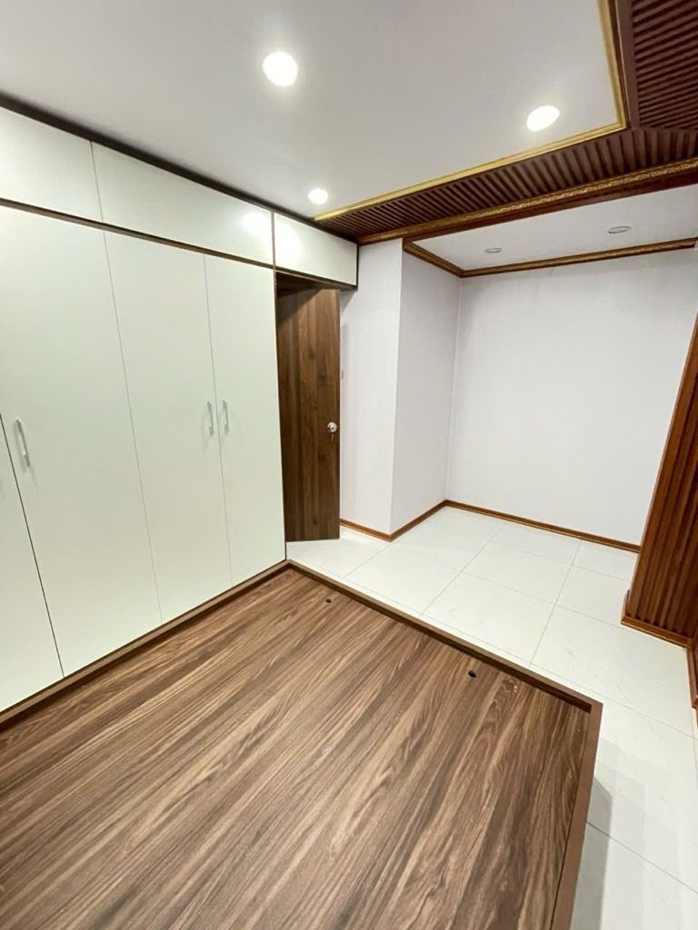 Bán nhà Tân Mai - diện tích 33.8m2 1 tầng - Nhà đẹp ở ngay - giá 2,45 tỷ