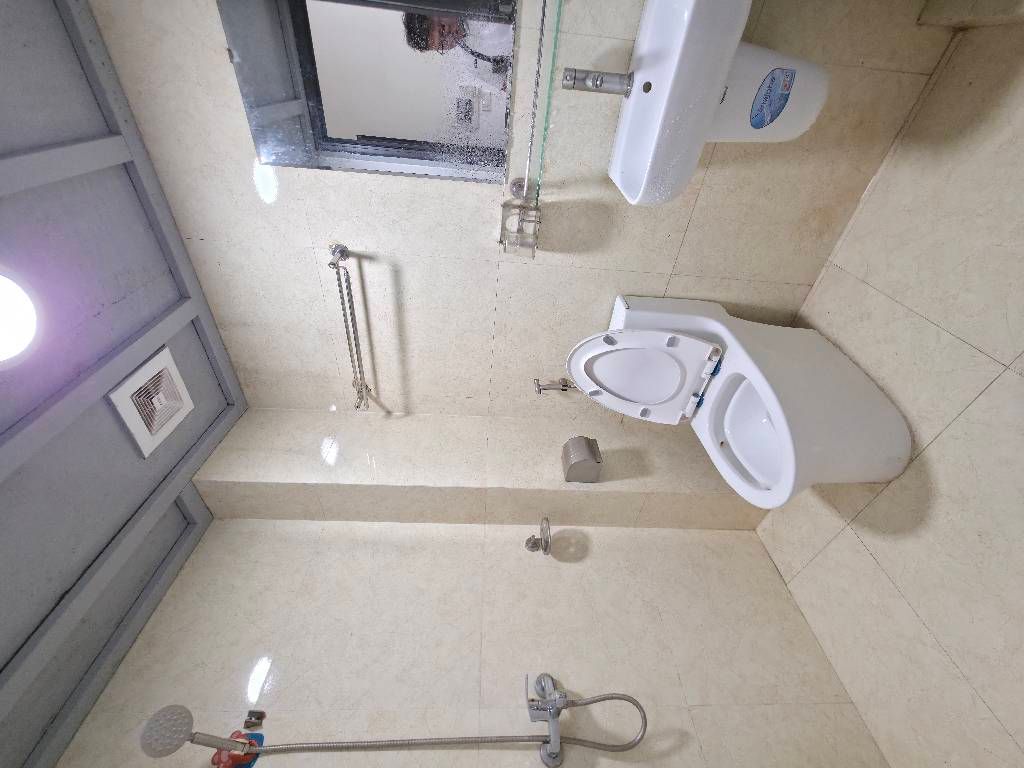 Bán nhà Phan Đình Giót - diện tích 37m2 5 tầng - Hai mặt thoáng - giá 10,3 tỷ