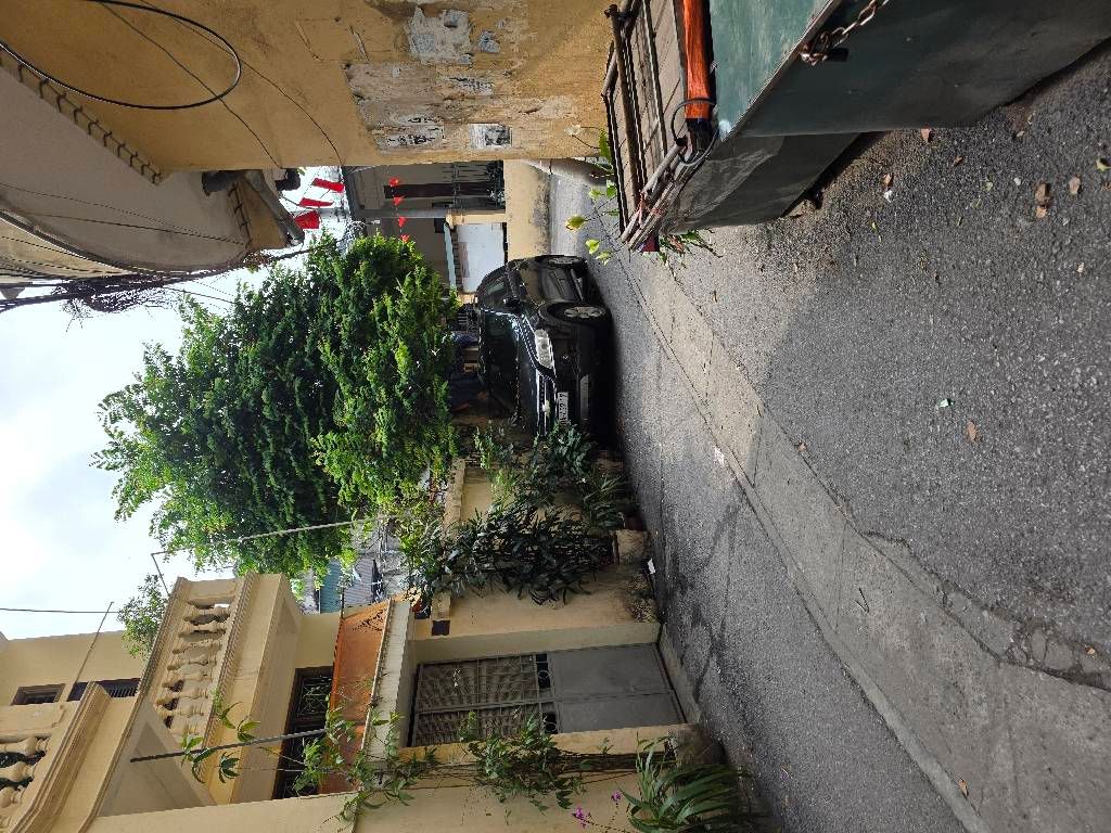 Bán nhà Thanh Xuân Bắc - diện tích 20m2 3 tầng - Ô TÔ 7 CHỖ VÀO NHÀ - giá 2,95 tỷ