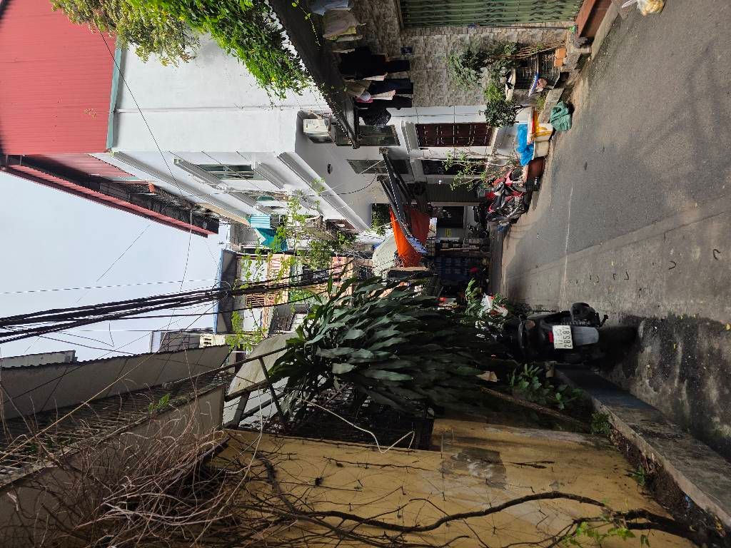 Bán nhà Thanh Xuân Bắc - diện tích 20m2 3 tầng - Ô TÔ 7 CHỖ VÀO NHÀ - giá 2,95 tỷ