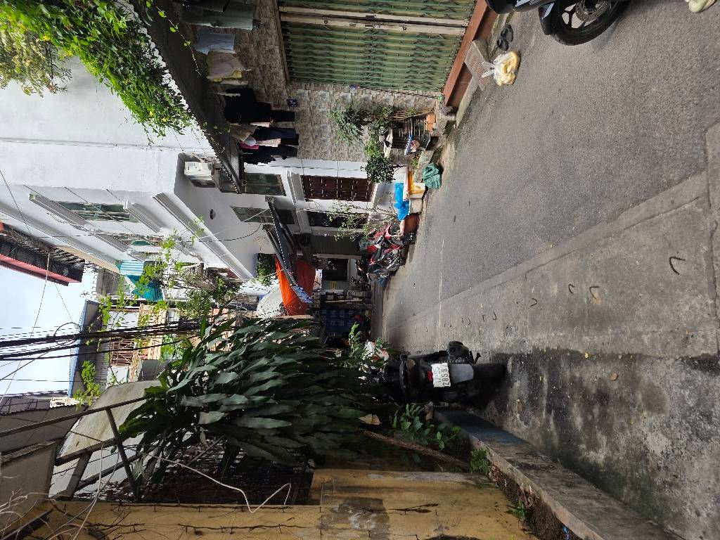 Bán nhà Thanh Xuân Bắc - diện tích 20m2 3 tầng - Ô TÔ 7 CHỖ VÀO NHÀ - giá 2,95 tỷ