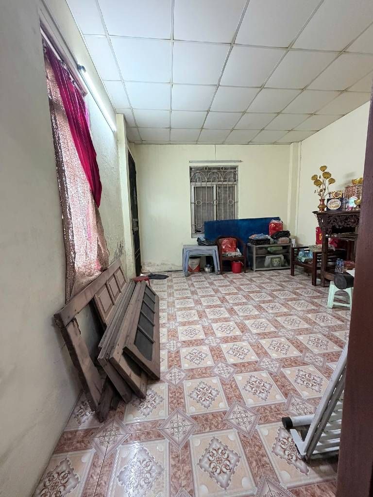 Bán nhà Văn Chương - diện tích 62m2 3 tầng - Mặt hồ - giá 18 tỷ