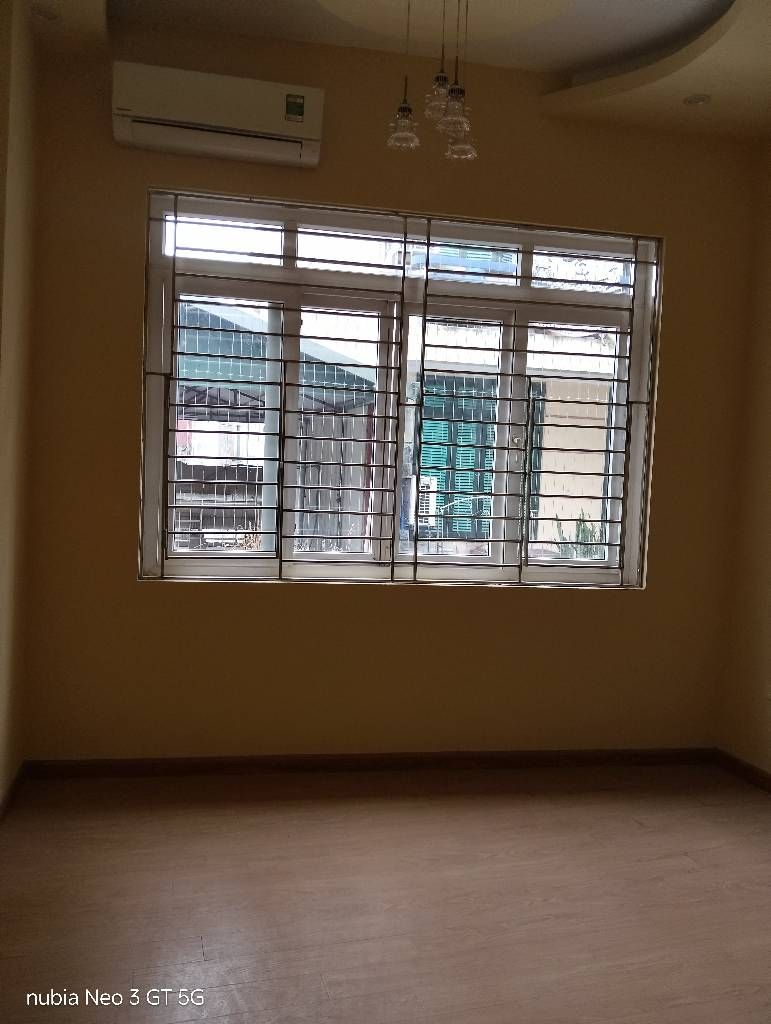 Bán nhà Chợ Khâm Thiên - diện tích 38m2 4 tầng - Thang máy - giá 7,9 tỷ