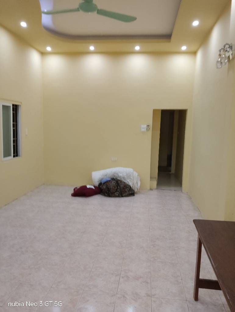 Bán nhà Chợ Khâm Thiên - diện tích 38m2 4 tầng - Thang máy - giá 7,9 tỷ