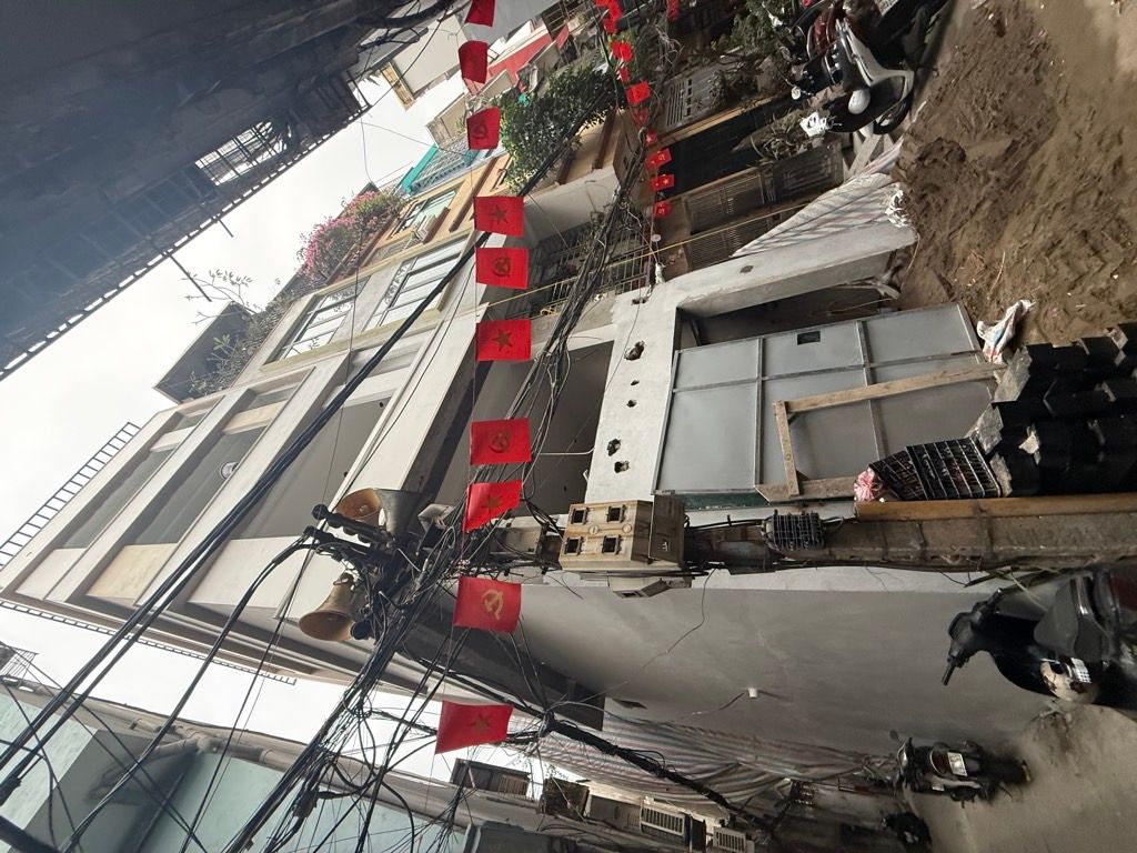 Bán nhà Giếng Mứt - diện tích 40m2 6 tầng - Lô góc - giá 12,5 tỷ