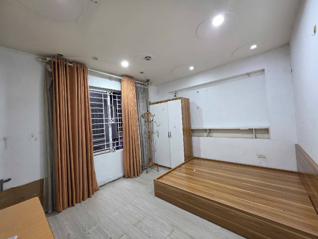 Bán nhà Khương Hạ - diện tích 45.8m2 4 tầng - Ô TÔ TRÁNH - giá 13,8 tỷ