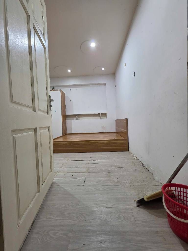 Bán nhà Khương Hạ - diện tích 45.8m2 4 tầng - Ô TÔ TRÁNH - giá 13,8 tỷ