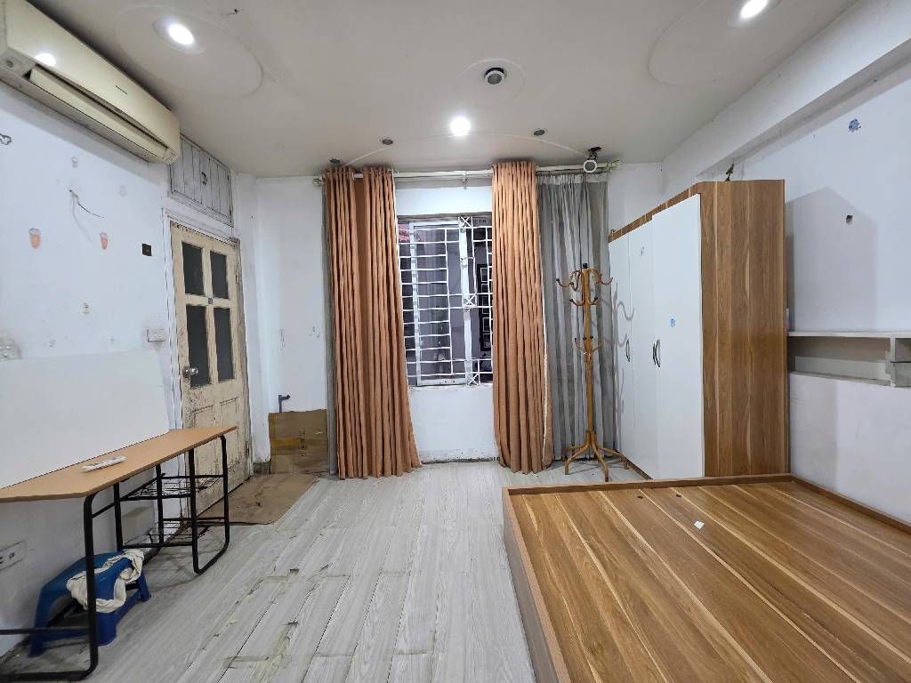 Bán nhà Khương Hạ - diện tích 45.8m2 4 tầng - Ô TÔ TRÁNH - giá 13,8 tỷ