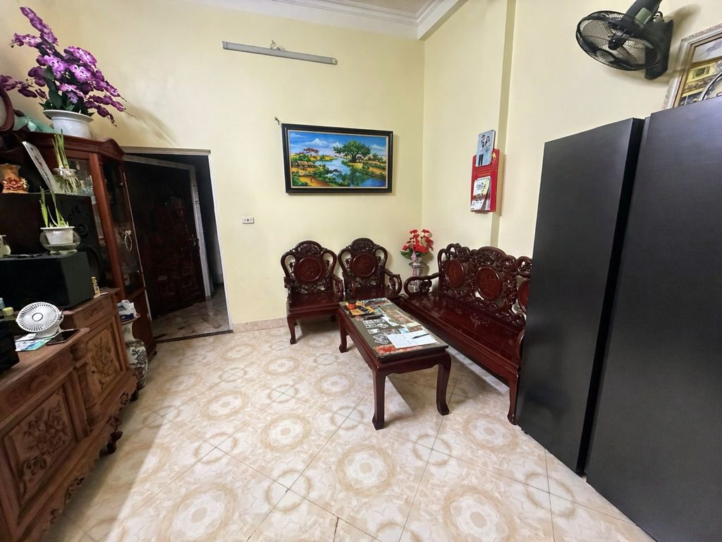 Bán nhà Quan Nhân - diện tích 50m2 3 tầng - gần phố - giá 14,98 tỷ